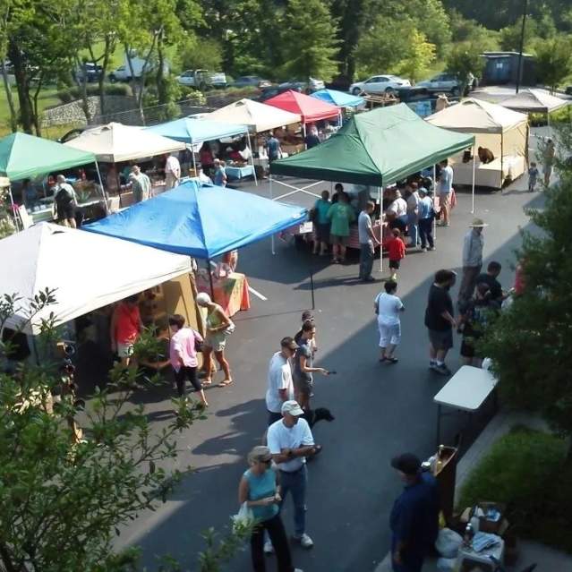 Dixie Lee Farmers Market