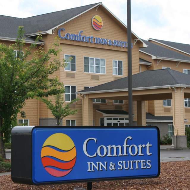 Comfort Inn & Suites