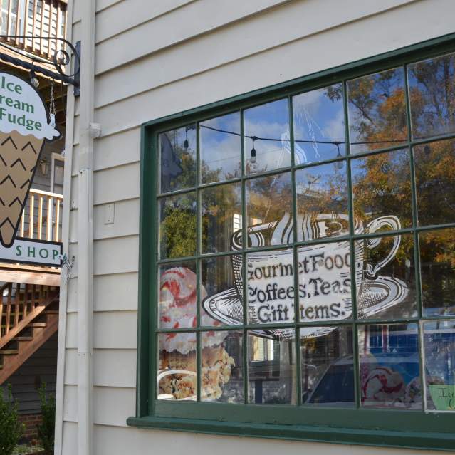 Riverside Coffee Shop