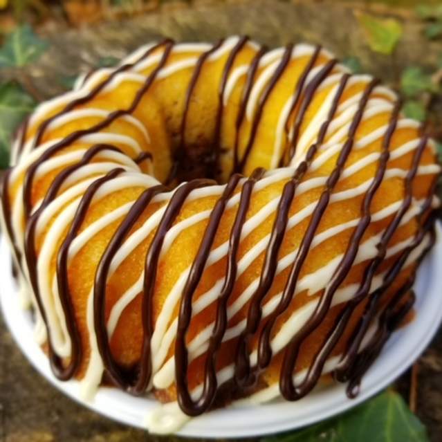 Rumalutions Rum Cakes
