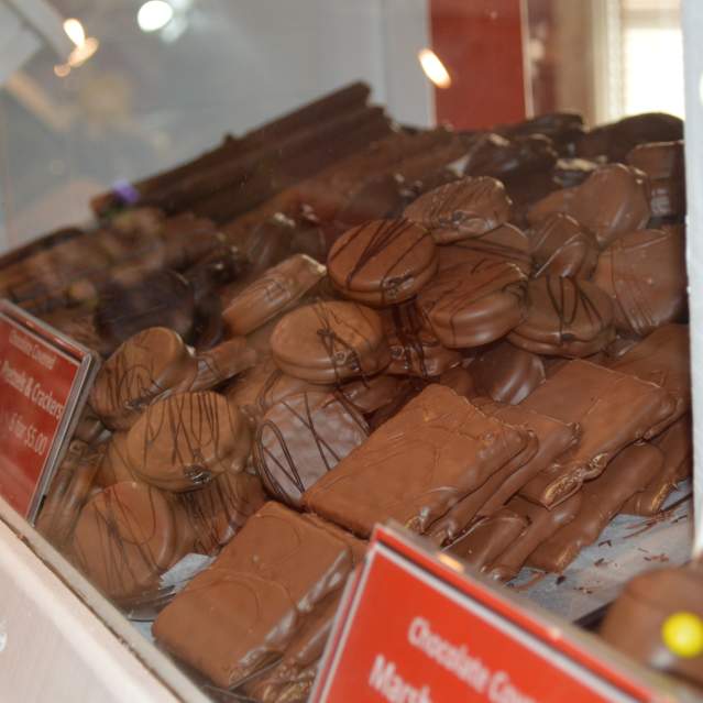 Nazbro Chocolates