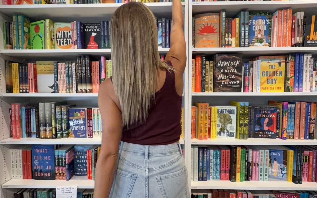 Orlando for Book Lovers: Top Local Bookstores, Events & Retreats