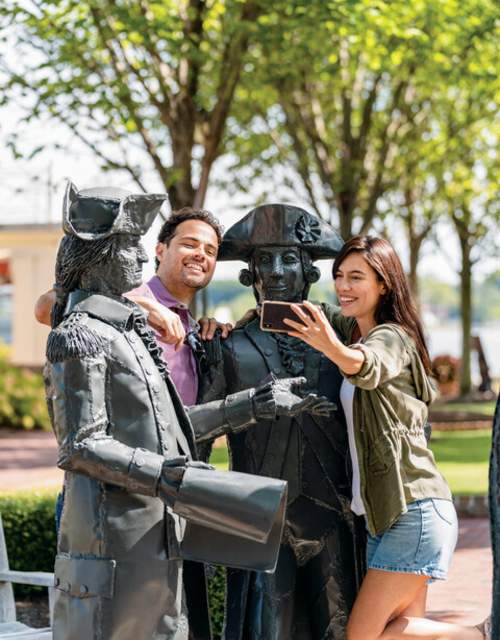 Four Heroes Statue at Riverwalk Landing