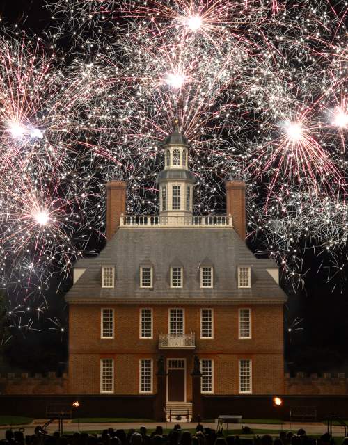 Colonial Williamsburg's Grand Illumination