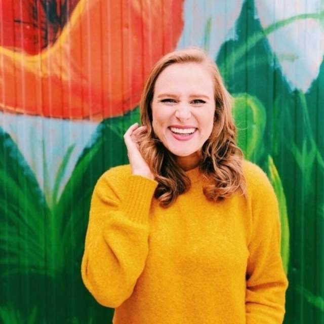 Shelby-Sorrel-Boxcar-Poppies-Downtown