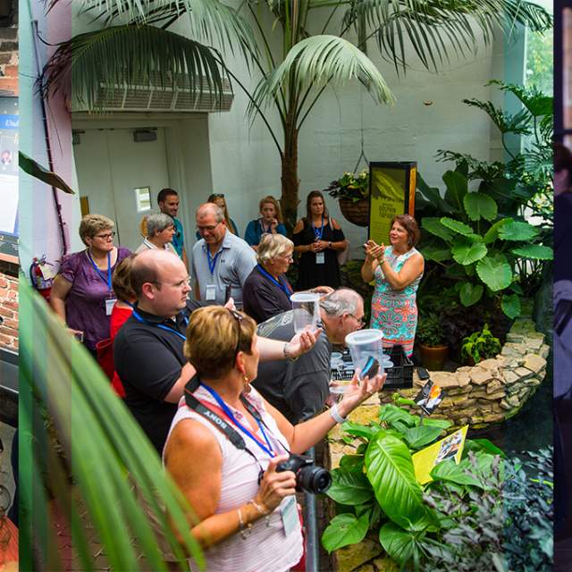 Group tours and reunions enjoying attractions around Columbus