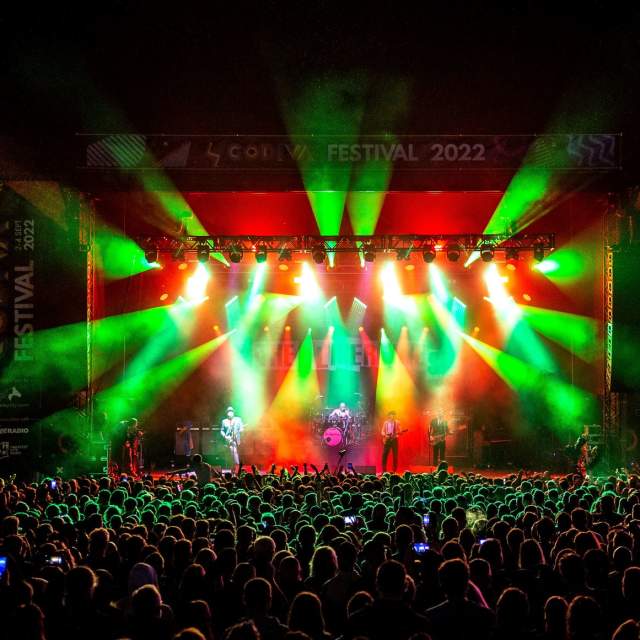 Libertines Stage shot - godiva