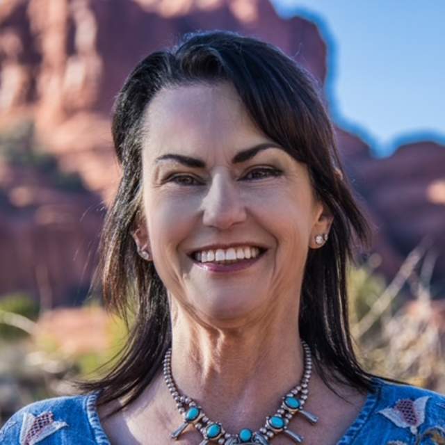 Kristi Franz Headshot