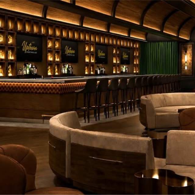 Uptown Sporting Club Opens in Houston