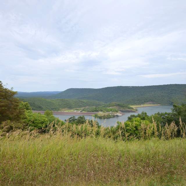 View of the Raystown Lake Dam from Ridenour Overlook