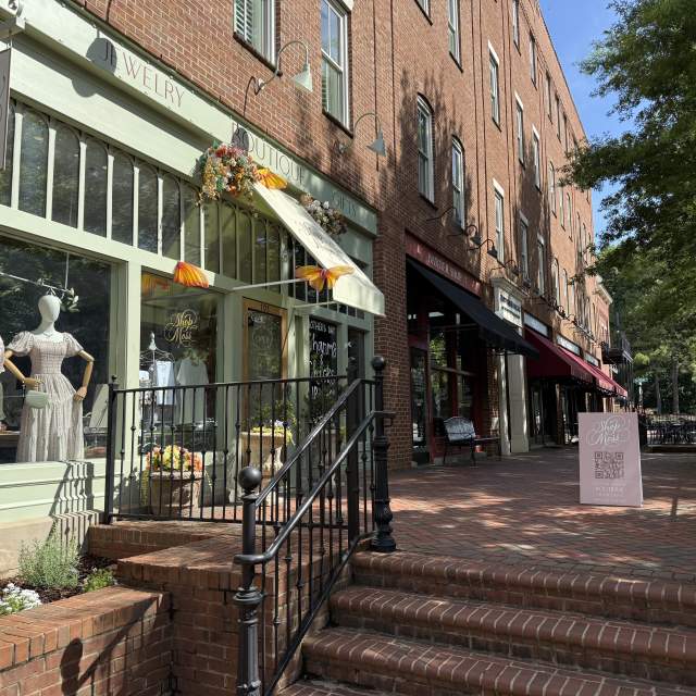 Discover the Village of Providence