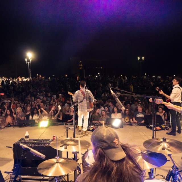 Live at the Lakefront Flamethrowers