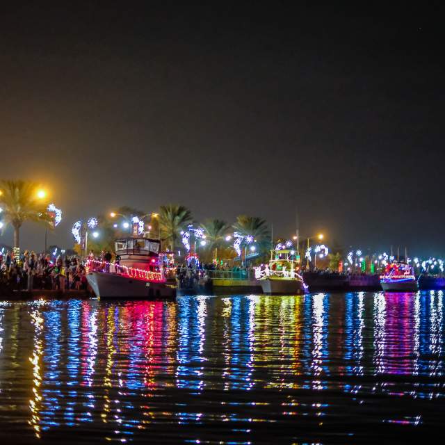 Light Up the Lakefront Boat Parade