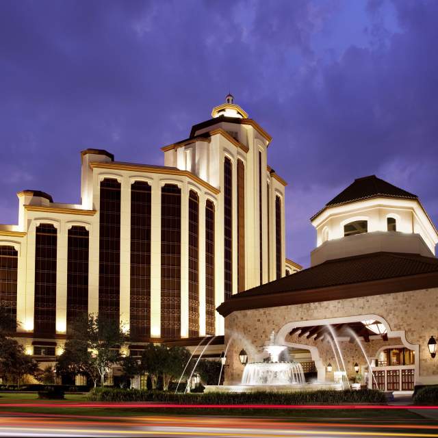 L'Auberge Casino Resort