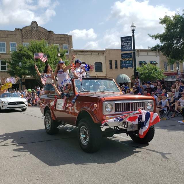 Mayor's Car - McKinney Red White & Boom Parade