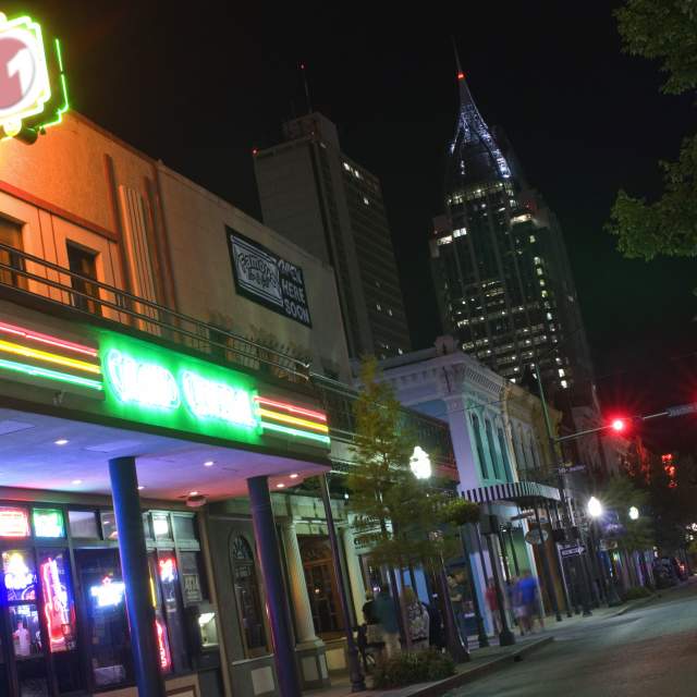 downtown restaurants in mobile al