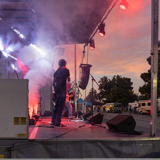 Smokin on the Plaza TEGS Photo