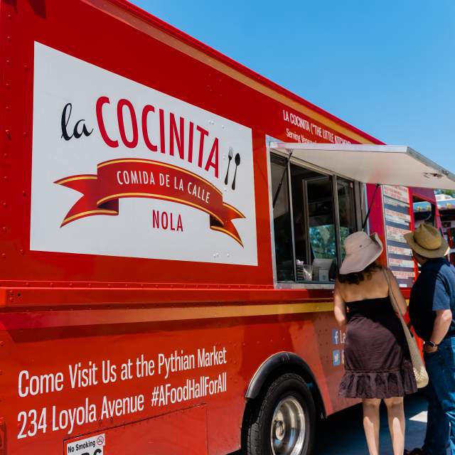 Book Local New Orleans Food Trucks to Serve Your Guests