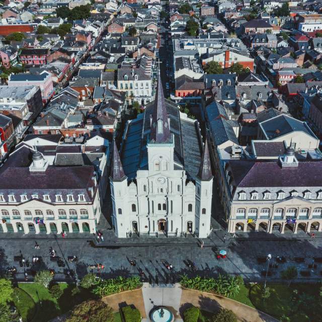 New Orleans for First-Time Visitors: WWII Museum, Beignets, & More