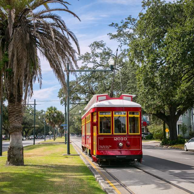 Wedding Transportation: Getting to and from Your New Orleans Wedding