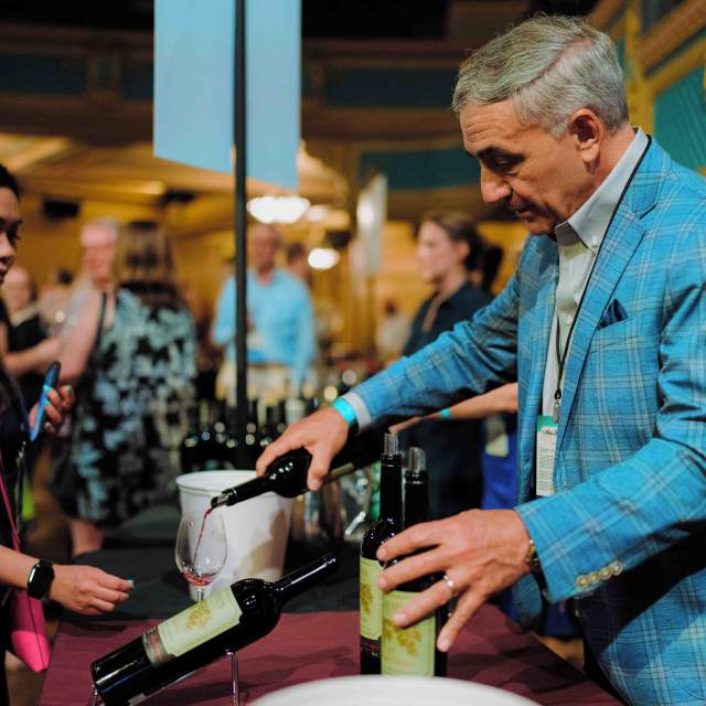 Vinola - New Orleans Wine & Food Experience