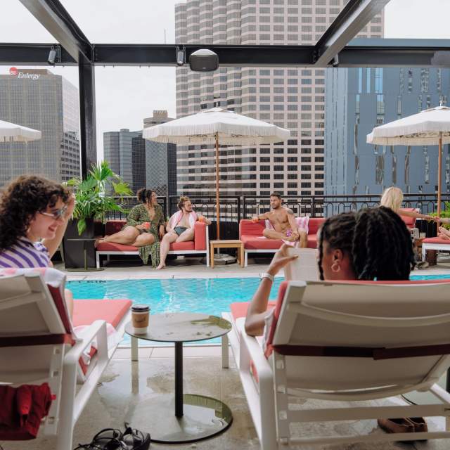 The Pool Club – Virgin Hotels New Orleans