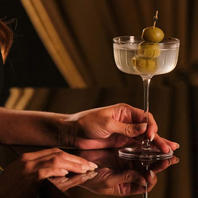 Sipping Pretty: Buzzworthy Hotel Bars