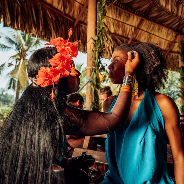 Mujer de la comunidad Embera