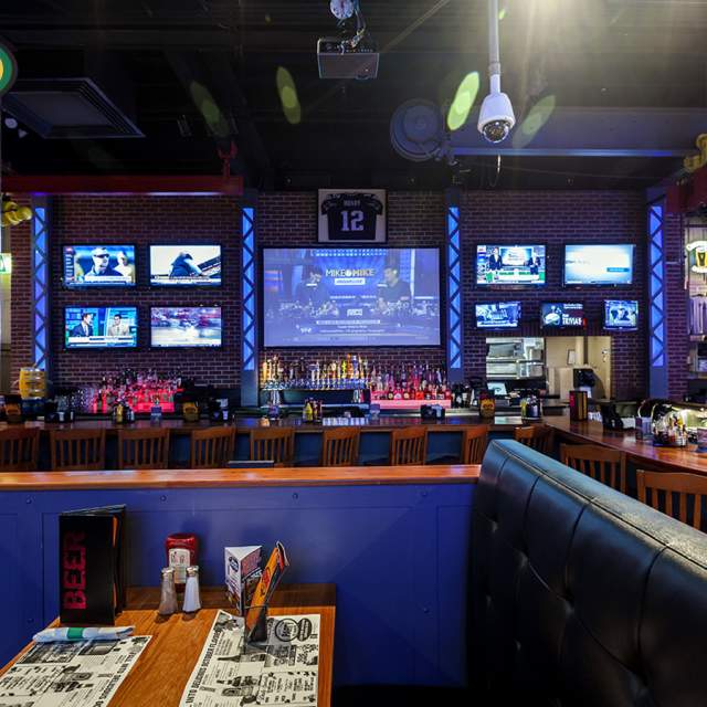 Snookers Dining Room