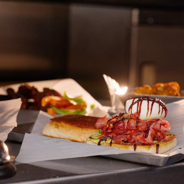 Where to Eat on Mondays