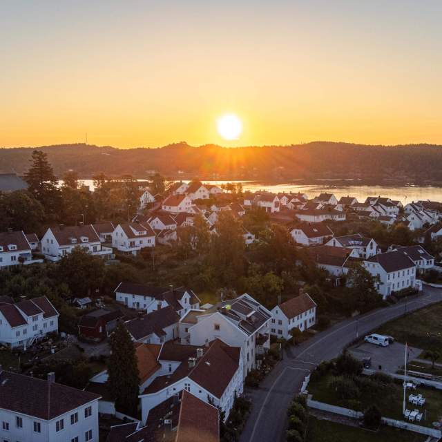 Høst i Lillesand - soloppgang i Lillesand i september
