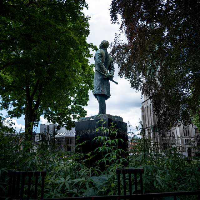 statue i park