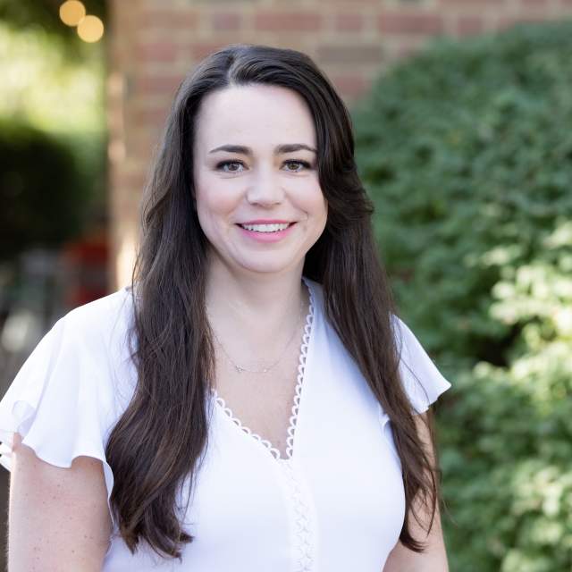 Sandra Vazquez Headshot