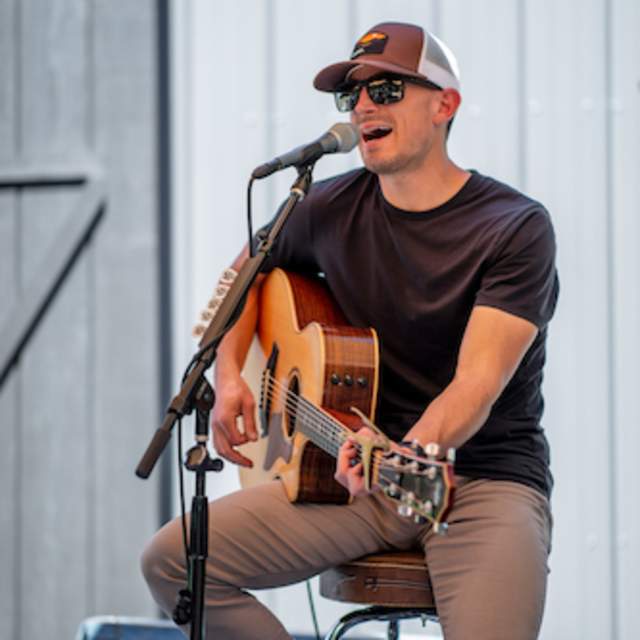 Cottage Creek Presents live music by Ryan Scripps with food by El Guapos