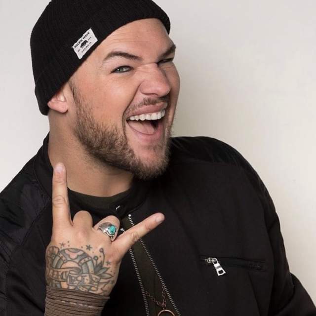Cottage Creek presents James Durbin