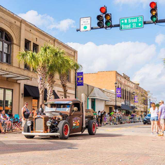 Motor Gras Parade (MGSWLA)