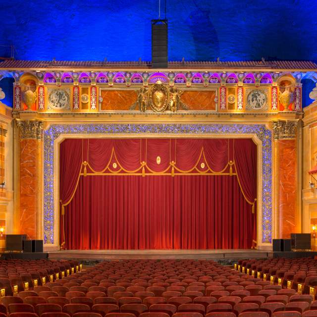 A Beautiful Noise: The Neil Diamond Musical