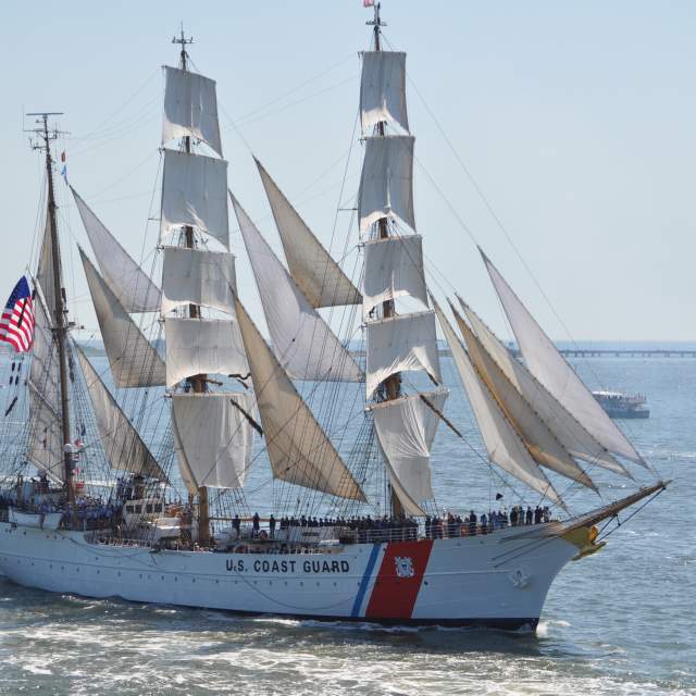 Sail250 Public Ship Tours