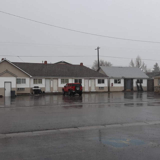 Economy Guest Village