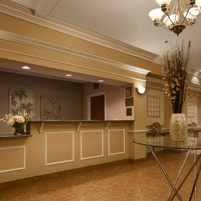 Best Western Plus Frontier Inn