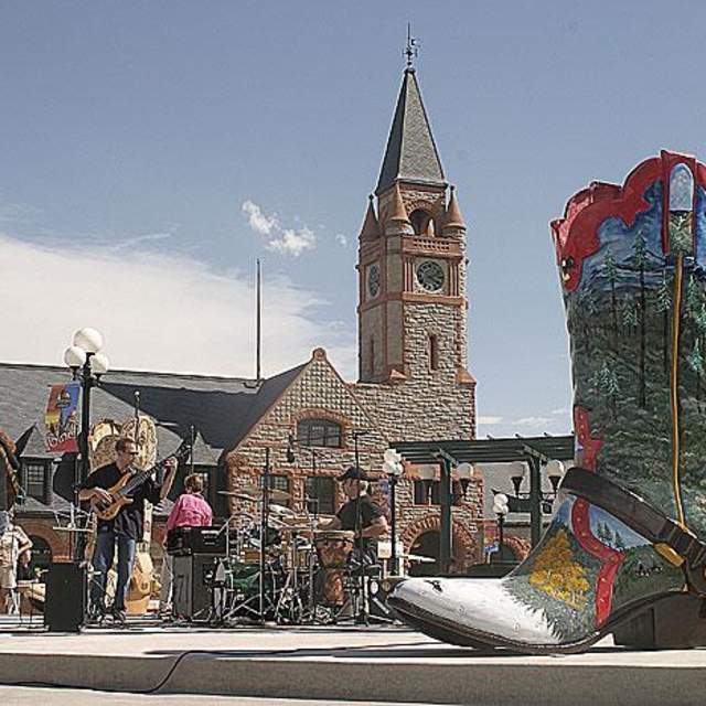 Visit Cheyenne