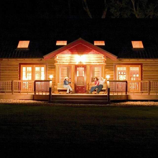 Trapper Creek Lodge & Guest Ranch