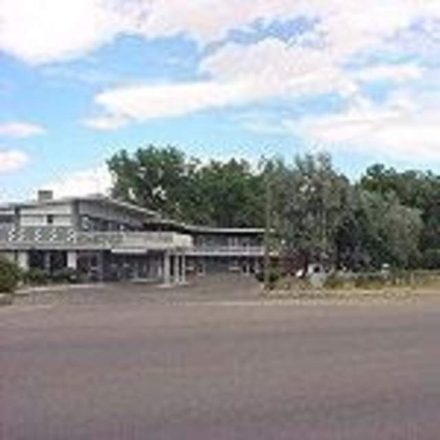 Fleetwood Motel, LLC