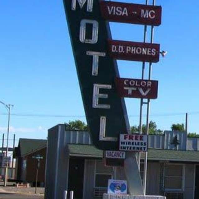 Jackpine Motel