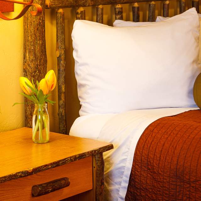 Elk Country Inn