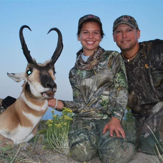SNS Outfitter & Guide Service