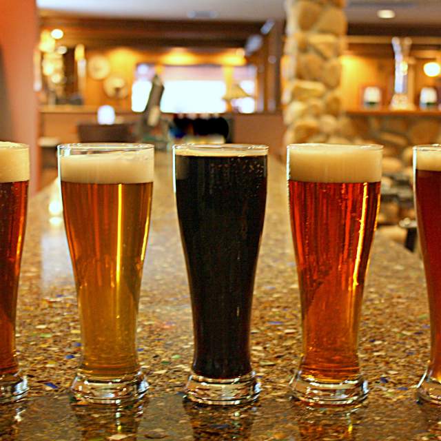 Snowy Mountain Brewery & Pub at the Saratoga Hot Springs Resort