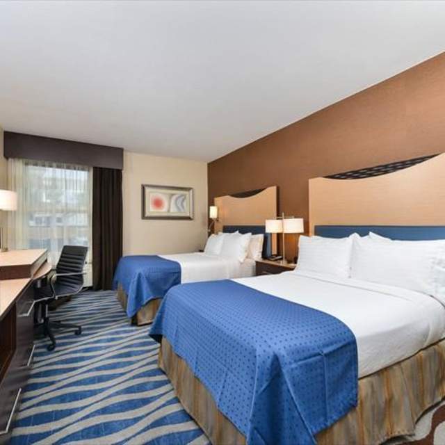 Holiday Inn at the Buffalo Bill Village Resort