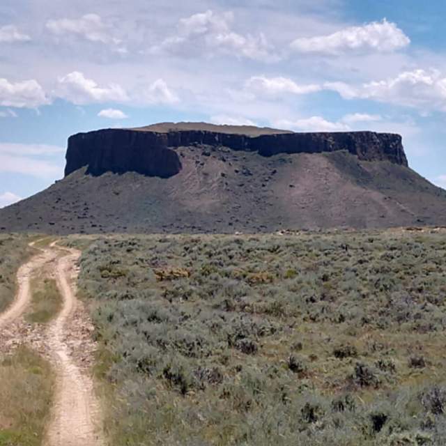 Wyoming Earth Treasures - Explore Hidden Volcanic Field