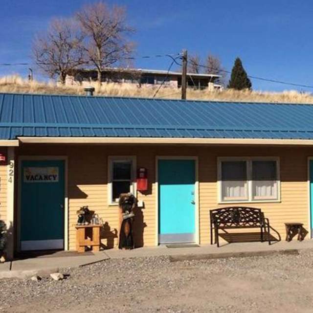 El Rancho Motel